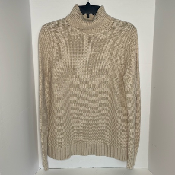 J Crew tan turtleneck sweater beautiful condition women’s size M - Picture 3 of 13